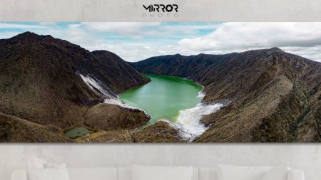 Laguna Verde del Volcán Azufral – Nariño – Colombia